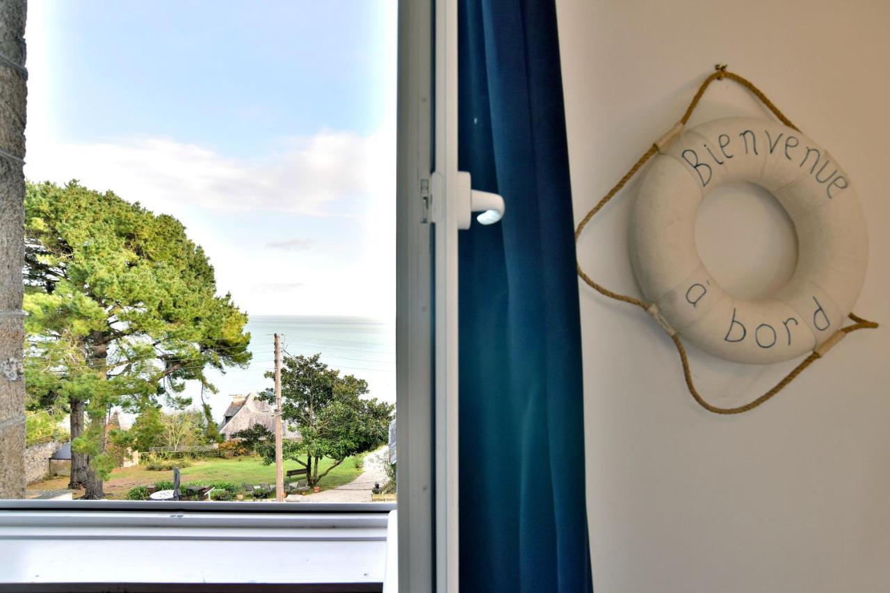 La Brise Cancalaise - Maison Typique Avec Vue Mer Cancale Bagian luar foto