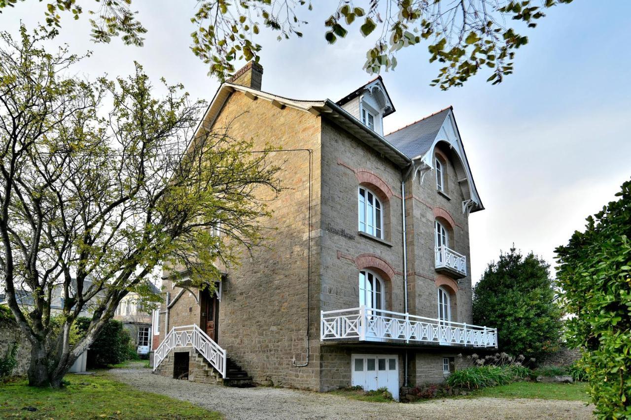 La Brise Cancalaise - Maison Typique Avec Vue Mer Cancale Bagian luar foto